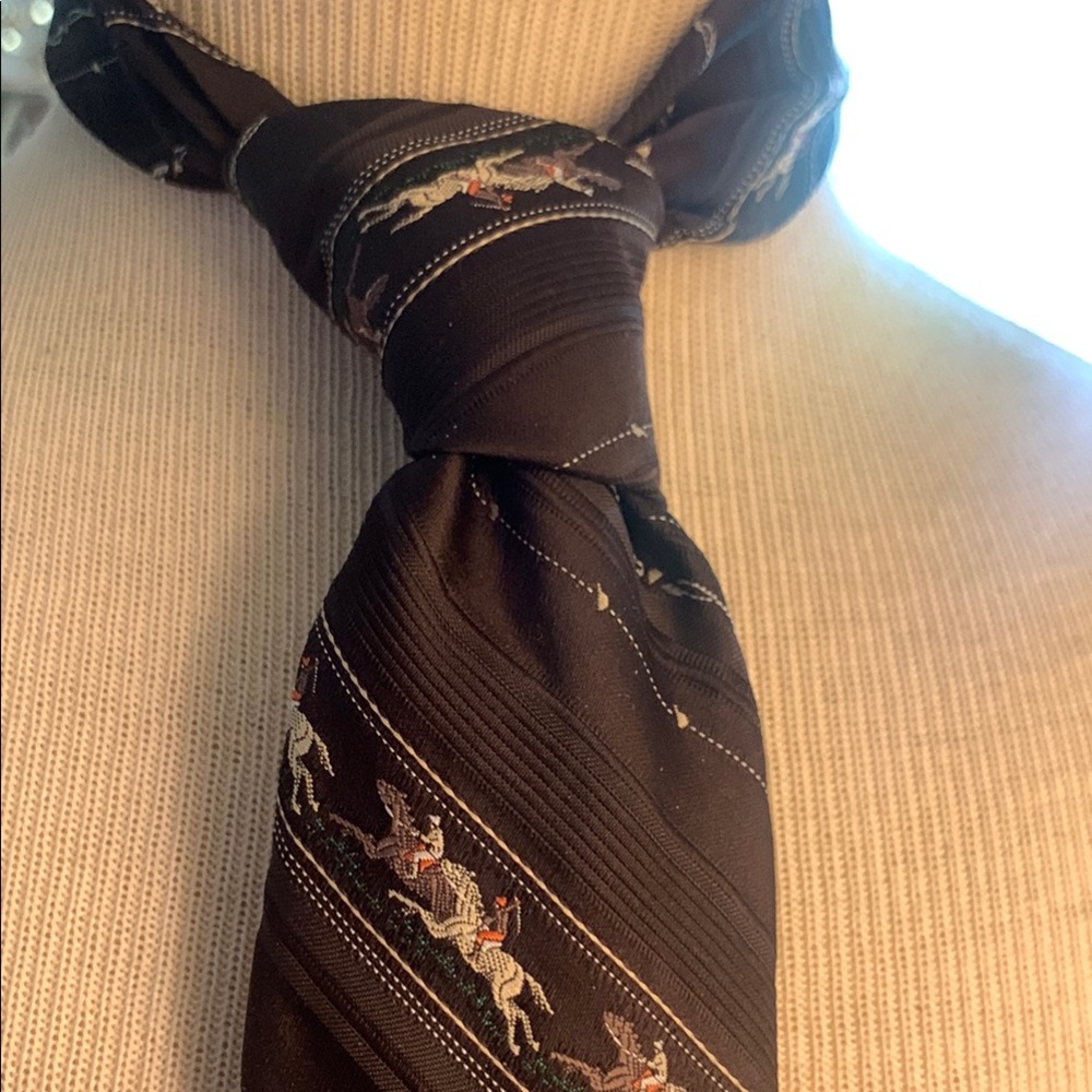 70’s 80’s NECKTIE with EMBROIDERED EQUESTRIAN  HORSE RACING JOCKEYS
